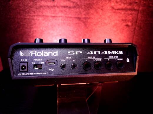 Roland SP-404MKII Creative Sampler And Effector